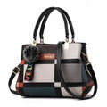Bolsa Feminina em Couro - Kuoy